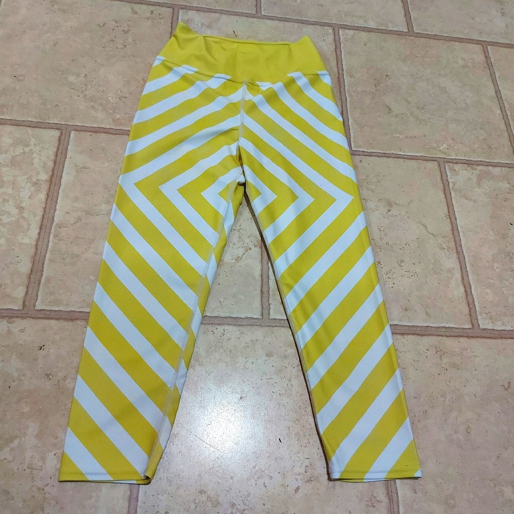 One of a kind leggings!